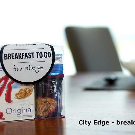 City Edge Dandenong Apartment Hotel Экстерьер фото